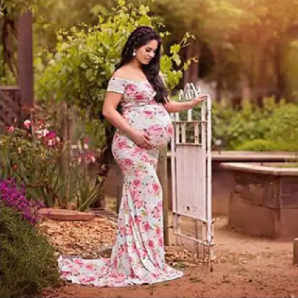 Maternity dress - Picture 2 of 2
